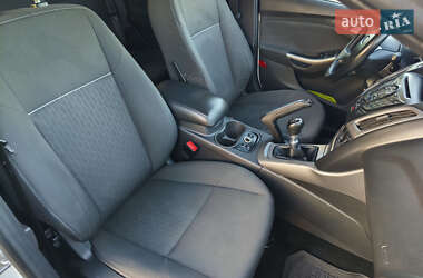 Универсал Ford Focus 2013 в 