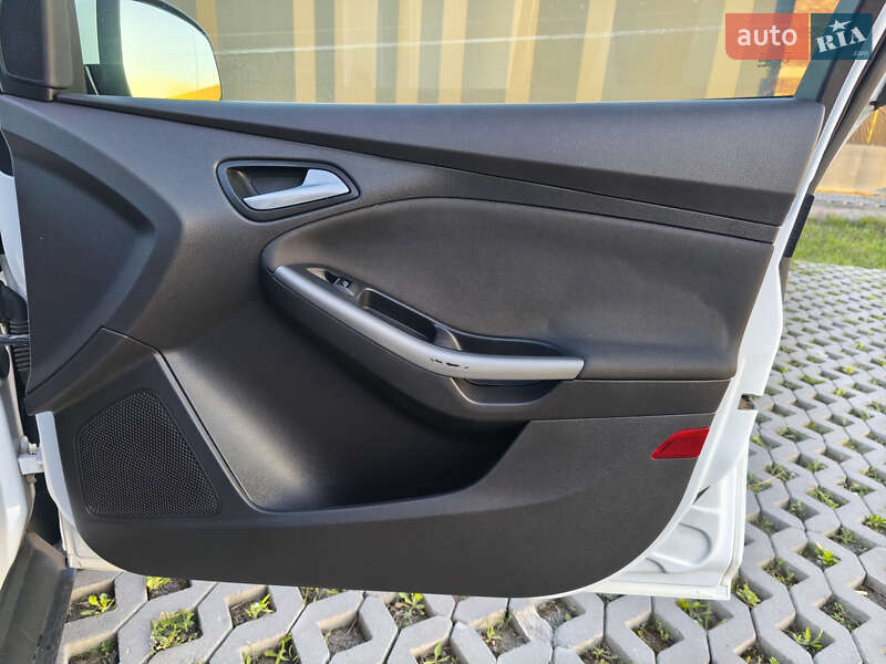 Универсал Ford Focus 2013 в Хмельницком