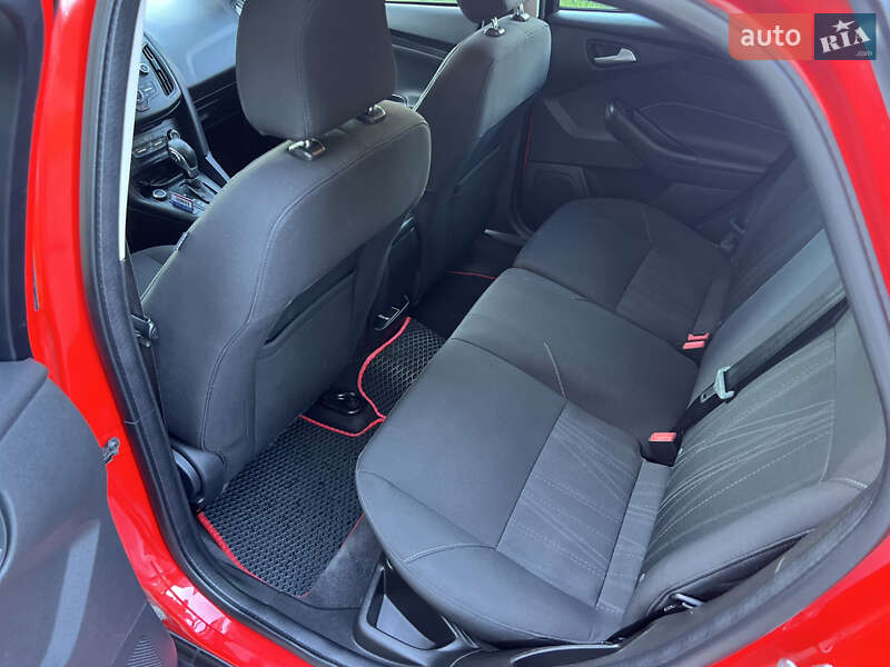 Хэтчбек Ford Focus 2017 в Хмельницком