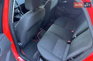 Хэтчбек Ford Focus 2017 в 