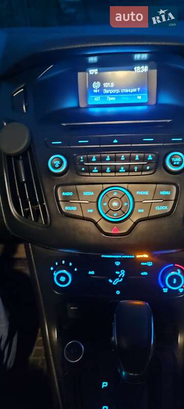 Седан Ford Focus 2017 в Киеве