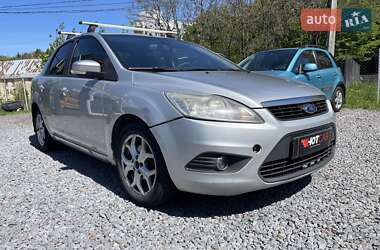 Седан Ford Focus 2010 в 