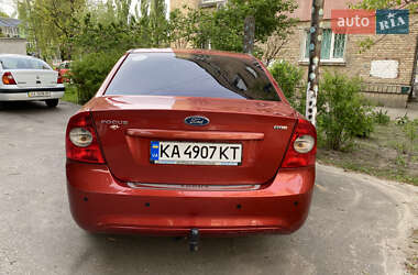 Седан Ford Focus 2009 в 