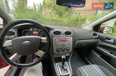 Седан Ford Focus 2009 в 