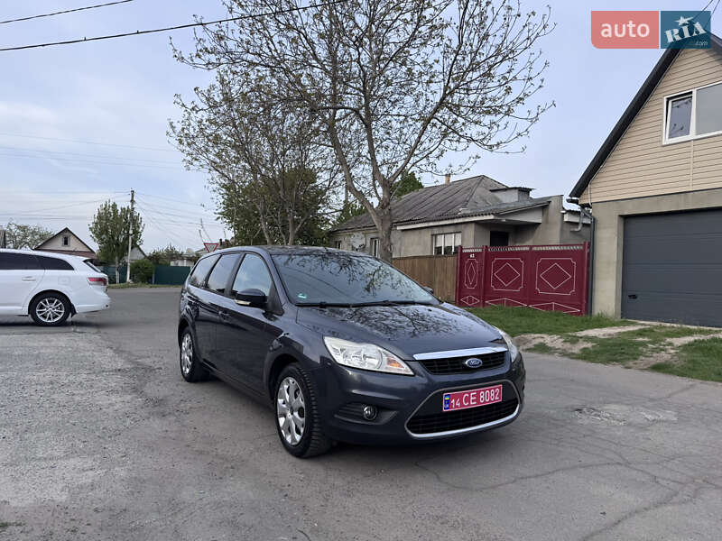 Ford Focus 2010