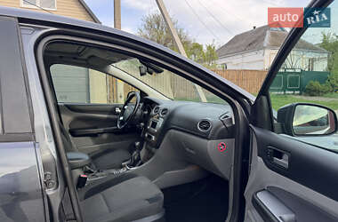 Универсал Ford Focus 2010 в 