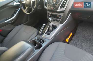 Универсал Ford Focus 2012 в 