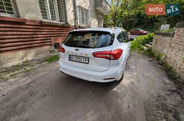 Универсал Ford Focus 2018 в 
