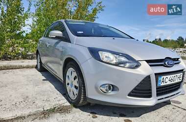 Хэтчбек Ford Focus 2014 в 