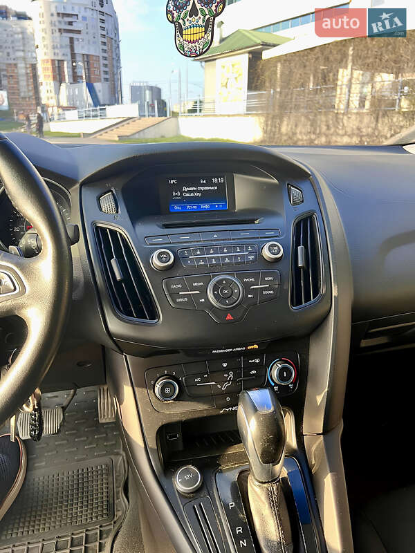 Седан Ford Focus 2015 в Харькове
