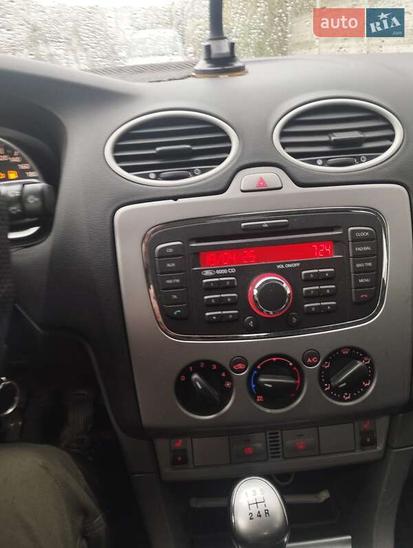 Универсал Ford Focus 2011 в Ракитном