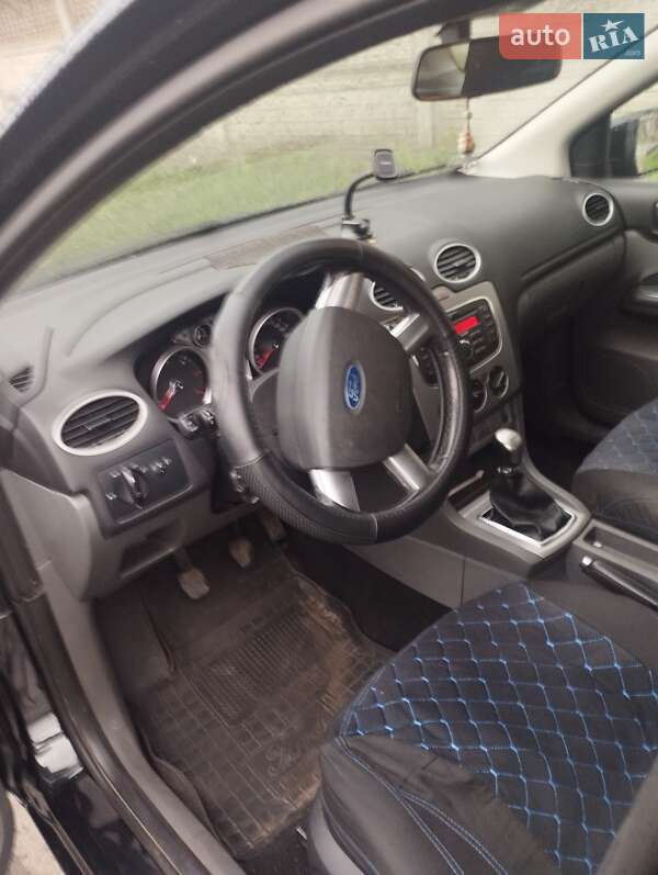 Универсал Ford Focus 2011 в Ракитном