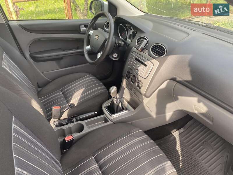 Универсал Ford Focus 2009 в Киеве