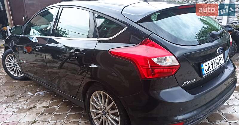 Хэтчбек Ford Focus 2013 в Умани