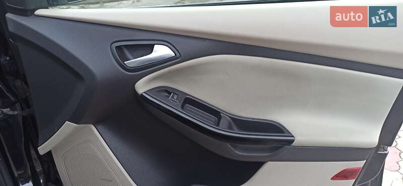Хэтчбек Ford Focus 2013 в Умани