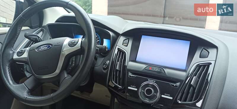 Хэтчбек Ford Focus 2013 в Умани