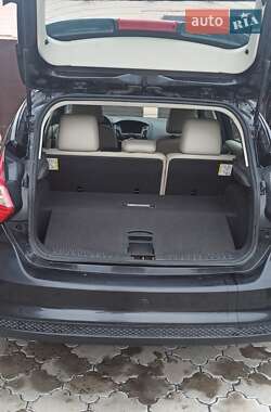 Хэтчбек Ford Focus 2013 в 