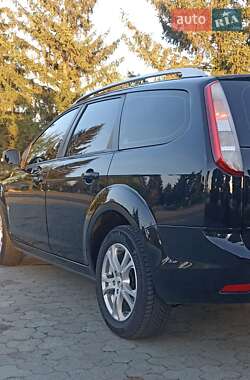Универсал Ford Focus 2009 в 
