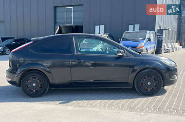 Хэтчбек Ford Focus 2009 в 