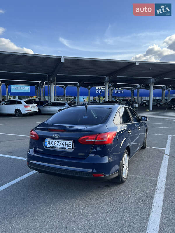 Седан Ford Focus 2018 в Киеве