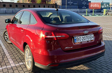 Седан Ford Focus 2016 в 