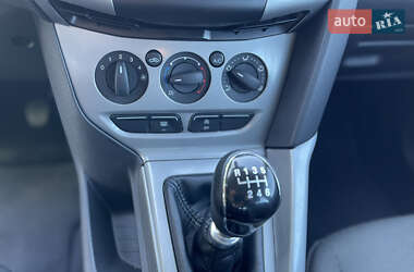 Универсал Ford Focus 2013 в 