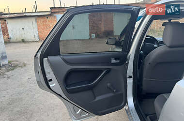 Седан Ford Focus 2007 в 