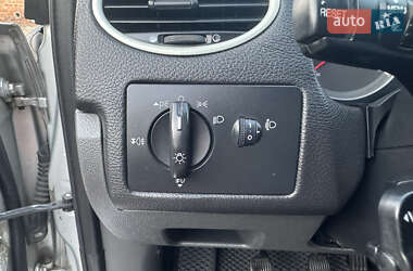 Седан Ford Focus 2007 в 