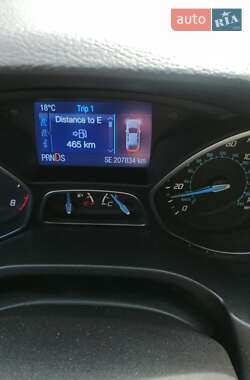 Хэтчбек Ford Focus 2014 в 