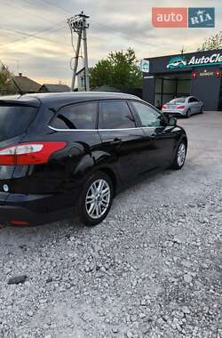 Універсал Ford Focus 2011 в 