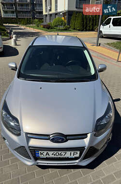 Хетчбек Ford Focus 2014 в 