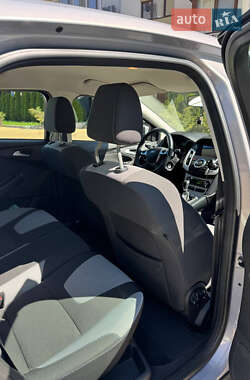Хетчбек Ford Focus 2014 в 