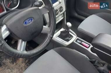 Універсал Ford Focus 2010 в 