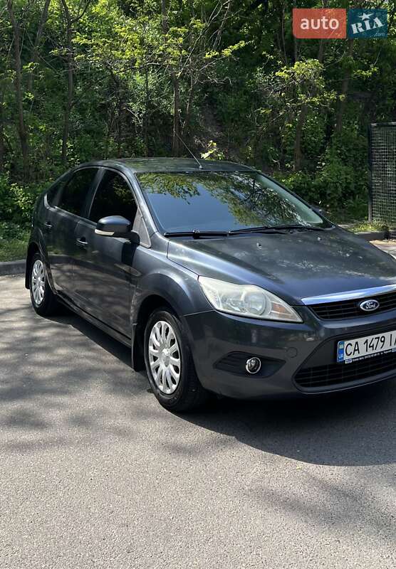 Хетчбек Ford Focus 2008 в 