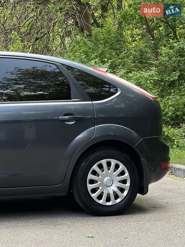 Хэтчбек Ford Focus 2008 в Черкассах