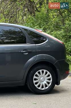 Хетчбек Ford Focus 2008 в 