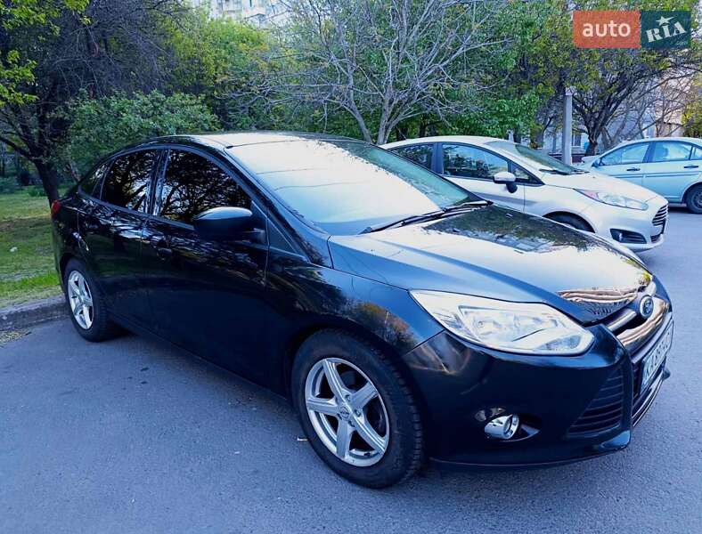 Седан Ford Focus 2012 в Запорожье фото 4 Седан Ford Focus 2012 в Запорожье