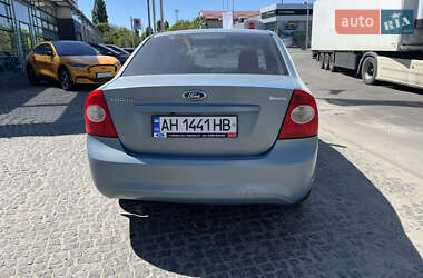 Седан Ford Focus 2010 в 