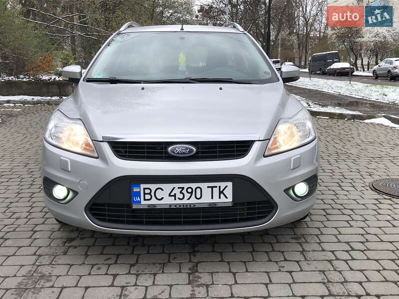 Универсал Ford Focus 2010 в Львове
