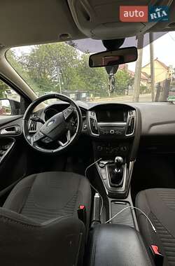 Универсал Ford Focus 2015 в 