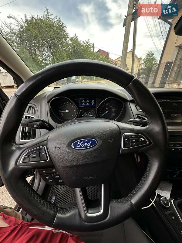 Универсал Ford Focus 2015 в Черновцах