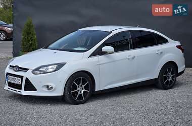 Седан Ford Focus 2011 в 