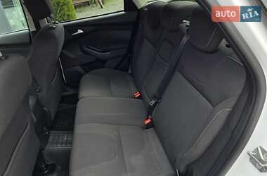 Седан Ford Focus 2011 в 