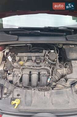 Седан Ford Focus 2014 в 