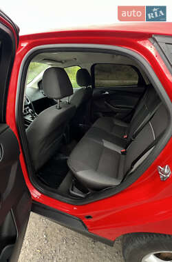 Хэтчбек Ford Focus 2014 в 