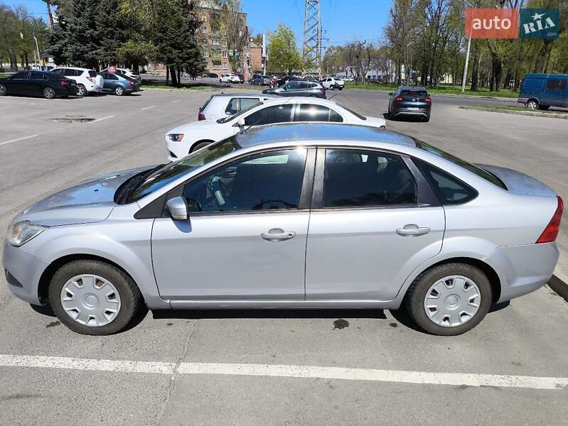 Седан Ford Focus 2008 в Днепре