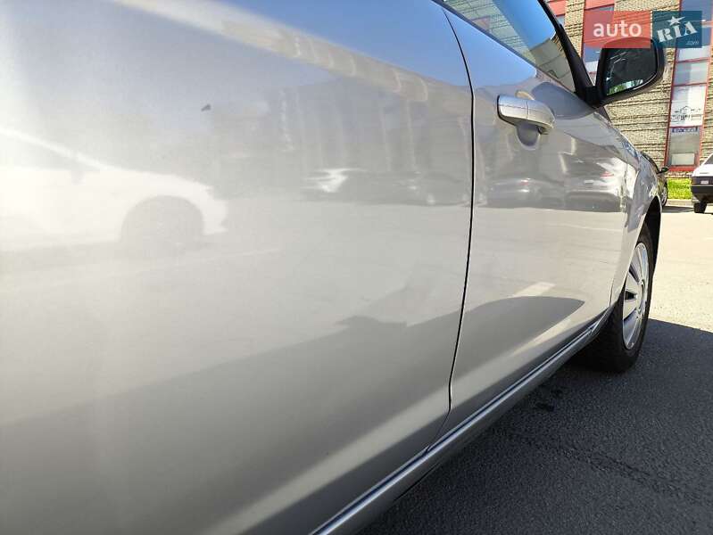 Седан Ford Focus 2008 в Днепре