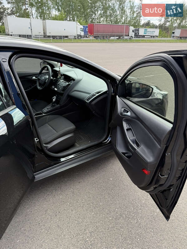 Седан Ford Focus 2017 в Ковеле