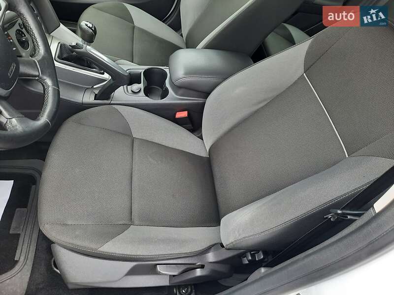 Универсал Ford Focus 2011 в Ровно