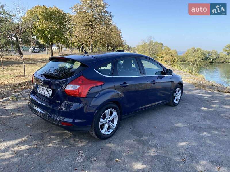 Хетчбек Ford Focus 2013 в Дніпрі